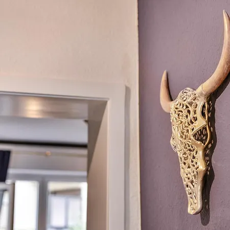 Rock Trifft Ruhrpott By Cordis Sky Fuer Bis Zu 3 Personen 5 Minuten Zur Messe Oder Hauptbahnhof Apartament Essen