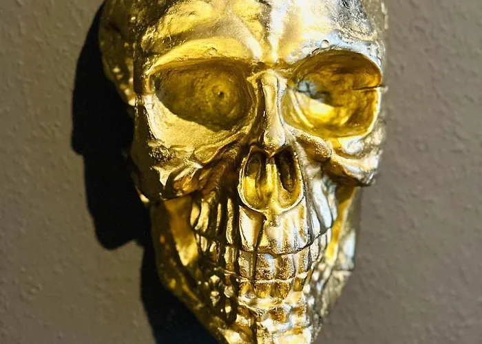 Rock Trifft Ruhrpott By Cordis Sky Fuer Bis Zu 3 Personen 5 Minuten Zur Messe Oder Hauptbahnhof * Essen