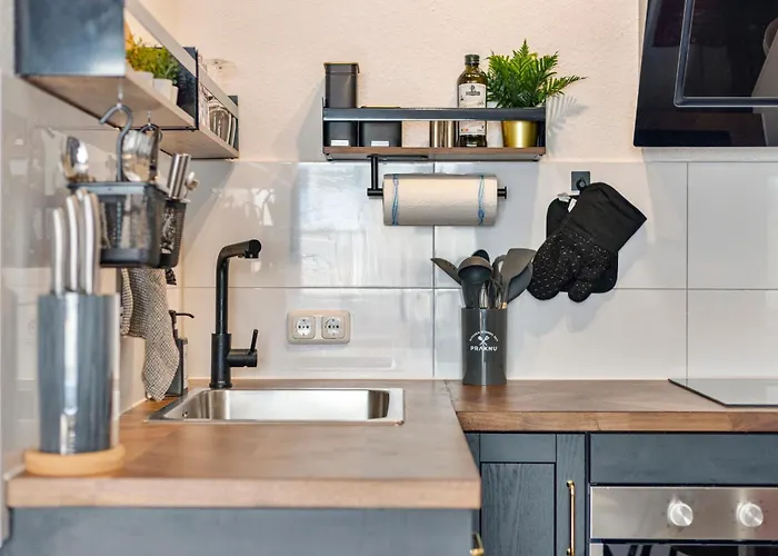 Rock Trifft Ruhrpott By Cordis Sky Fuer Bis Zu 3 Personen 5 Minuten Zur Messe Oder Hauptbahnhof